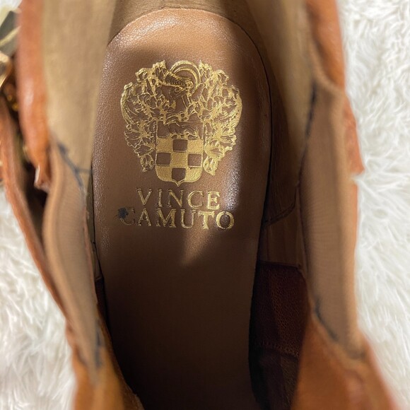 Vince Camuto VC-Elaina Warm Brown Leather Gold Side Buckle Heel Booties 7.5 - Picture 11 of 11